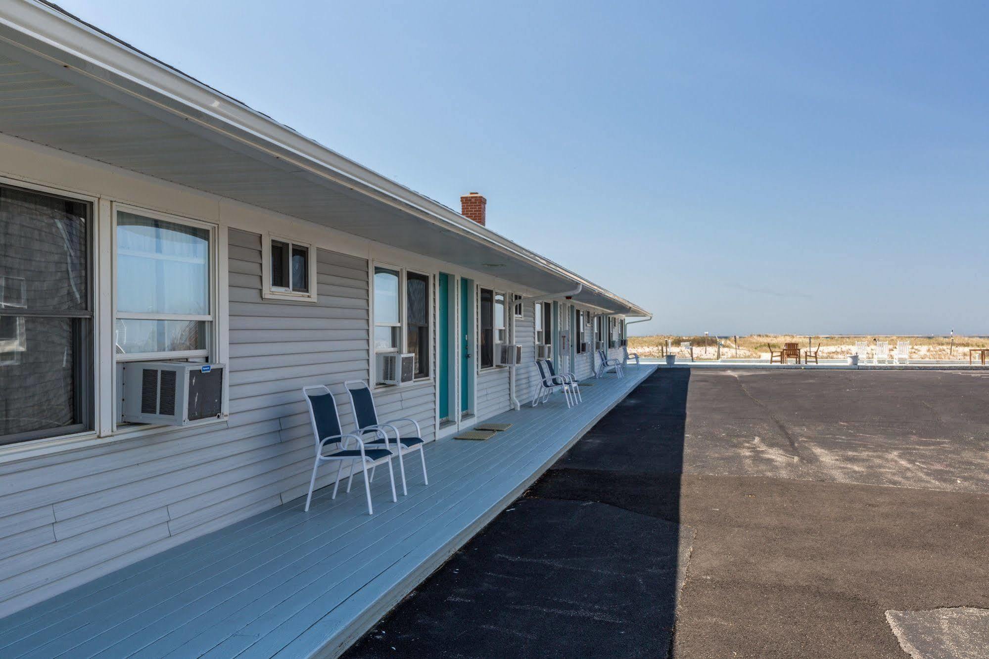 East Harbour Motel Провинстаун Экстерьер фото